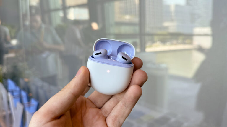 I tried Google’s Pixel Buds 2a, and these budget earbuds offer my favorite parts of the Pixel Buds Pro 2 in a cheaper package